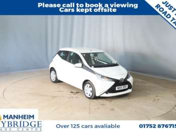 2015 (15) - 1.0 VVT-i x-play Hatchback 5dr Petrol Manual Euro 5 Euro 5 (68 ps)