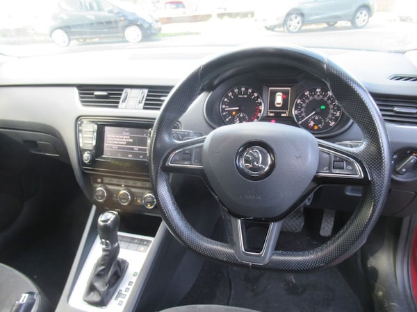 Used Skoda Octavia 2014 for sale - 76147504: Photo 16