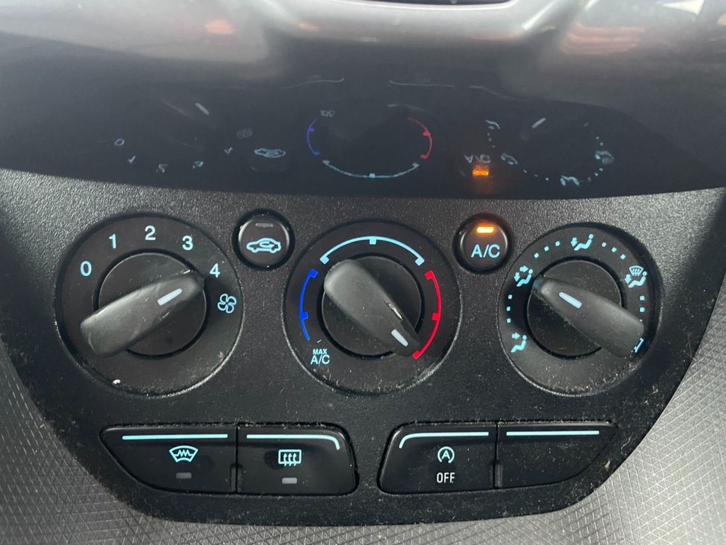 Used Ford Transit Connect 2017 for sale - 77451730: Photo 24