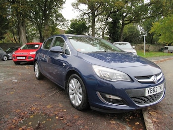 Used Vauxhall Astra 2013 for sale - 76417271: Photo