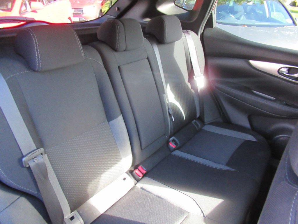 Used Nissan Qashqai 2018 for sale - 76267005: Photo 21