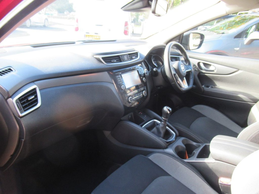 Used Nissan Qashqai 2018 for sale - 76267005: Photo 24