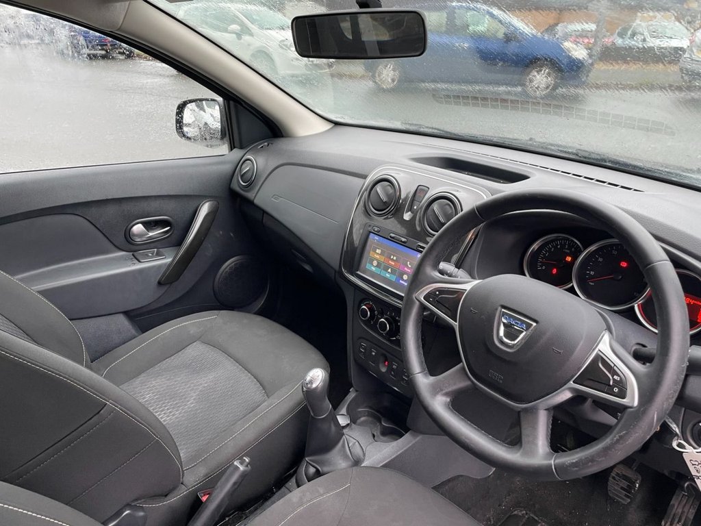 Used Dacia Sandero 2018 for sale - 77287635: Photo 19