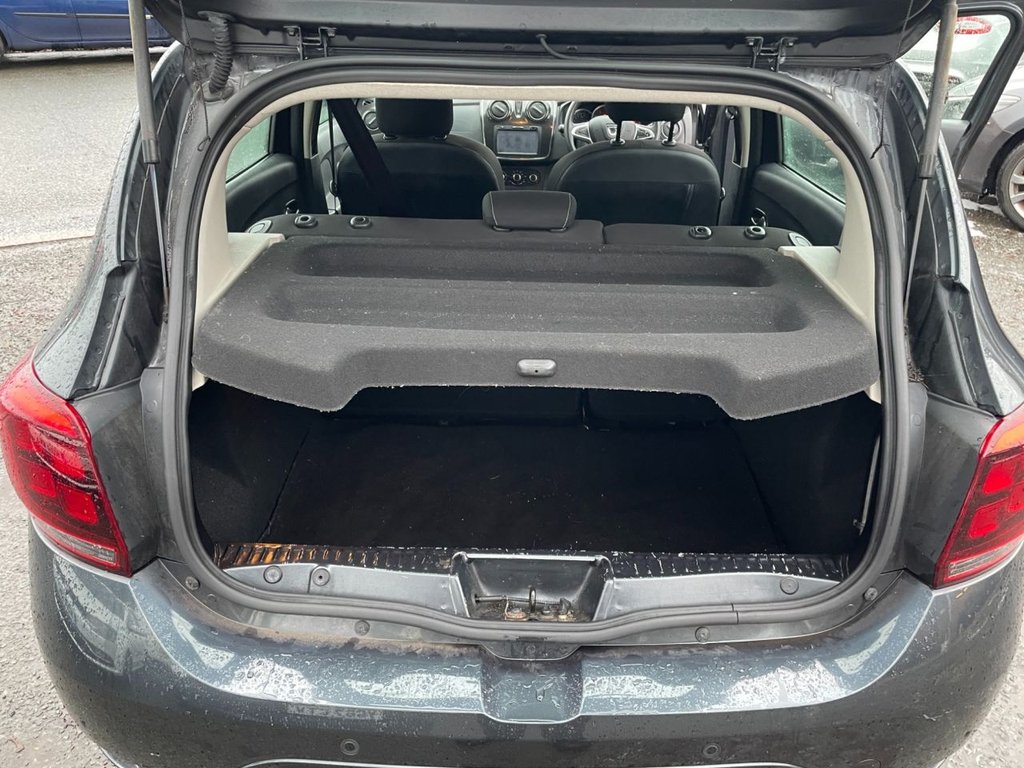 Used Dacia Sandero 2018 for sale - 77287635: Photo 22