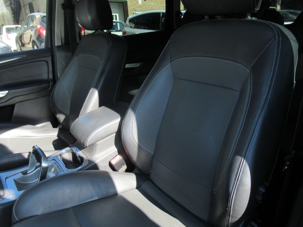 Used Ford S-Max 2009 for sale - 76280286: Photo 12