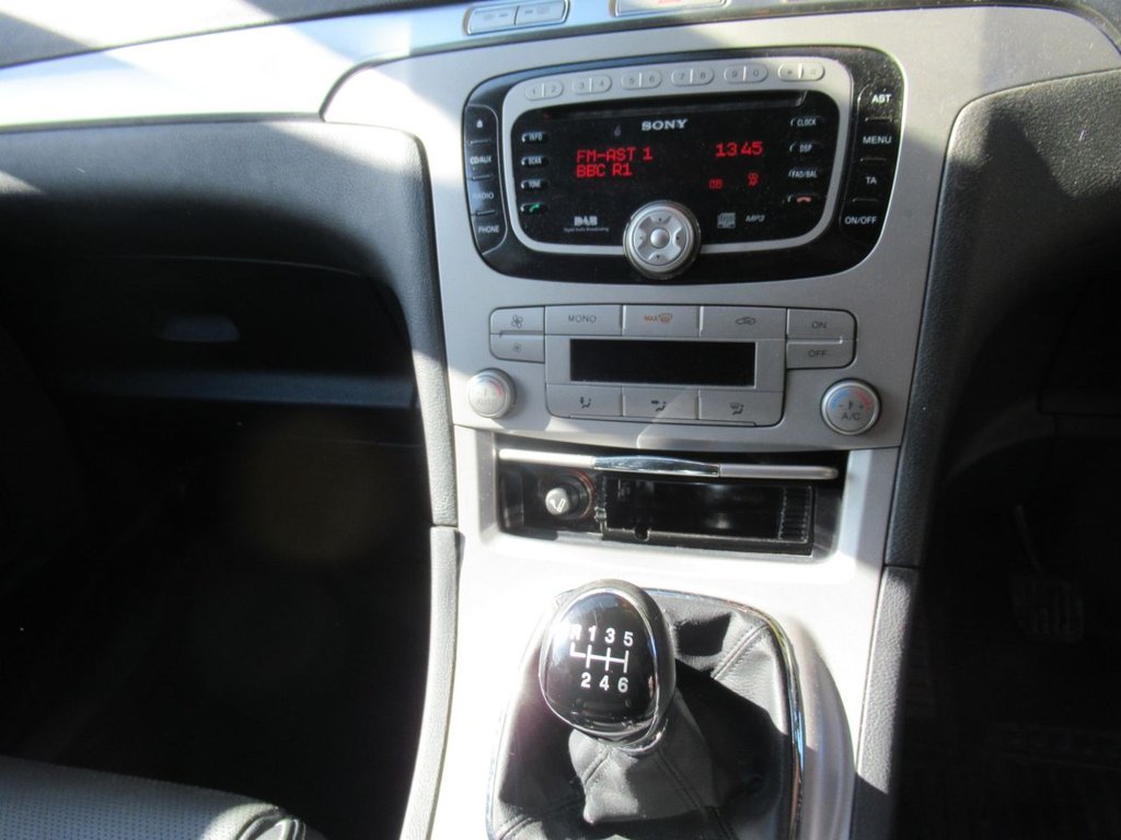 Used Ford S-Max 2009 for sale - 76280286: Photo 24