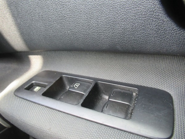 Used Nissan Qashqai 2012 for sale - 76056683: Photo 28