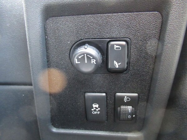 Used Nissan Qashqai 2012 for sale - 76056683: Photo 29