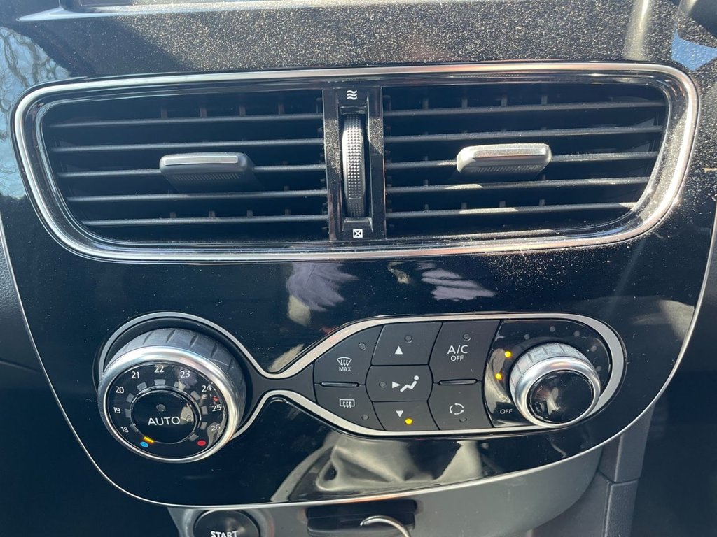 Used Renault Clio 2017 for sale - 77920536: Photo 28