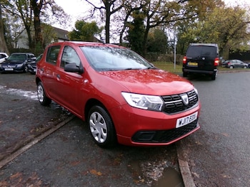 Used Dacia Sandero 2017 for sale - 76559312: Photo