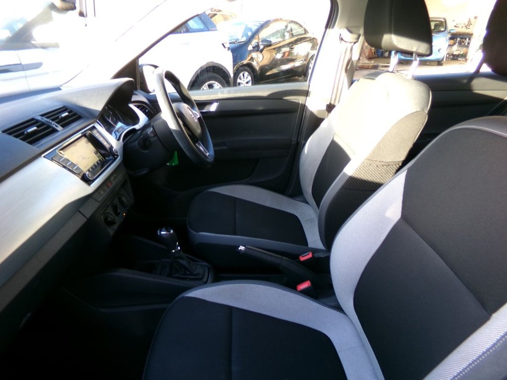 Used Skoda Fabia 2015 for sale - 77341584: Photo 20