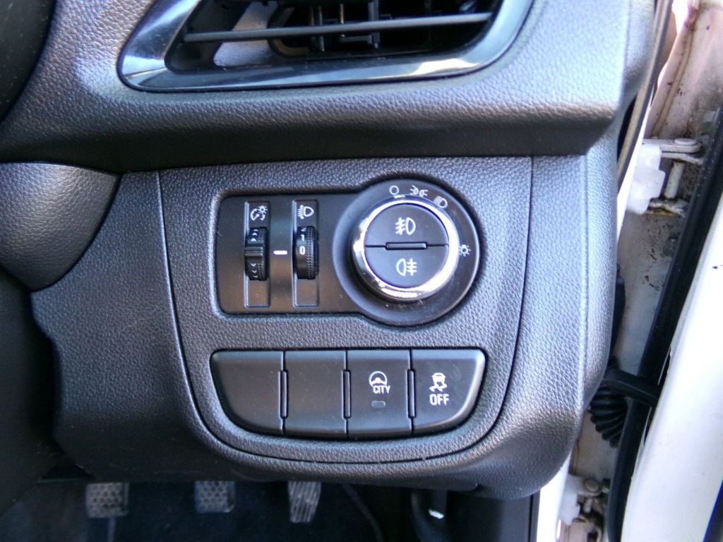 Used Vauxhall Viva 2017 for sale - 76901054: Photo 19