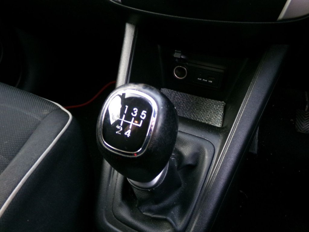 Used Kia Venga 2015 for sale - 76901088: Photo 15