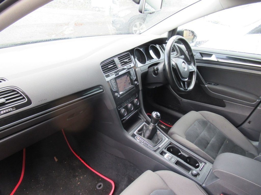 Used Volkswagen Golf 2013 for sale - 76202788: Photo 26