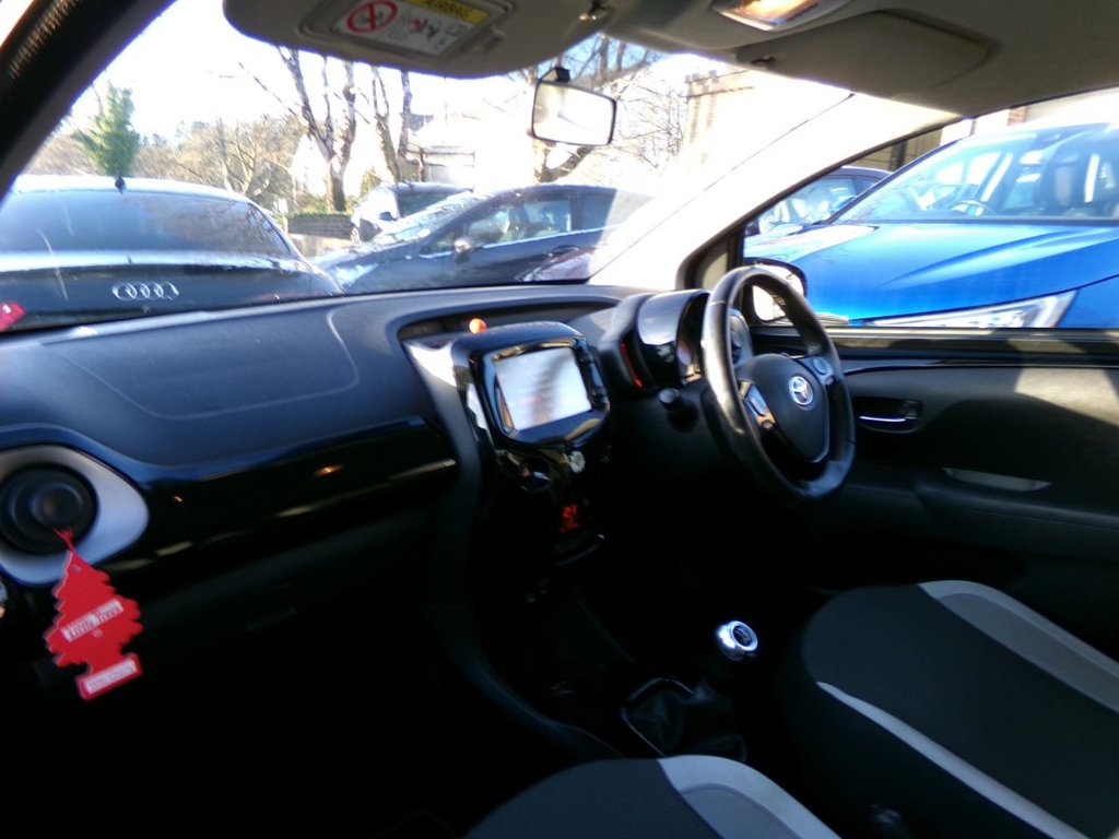 Used Toyota AYGO 2015 for sale - 76950094: Photo 18