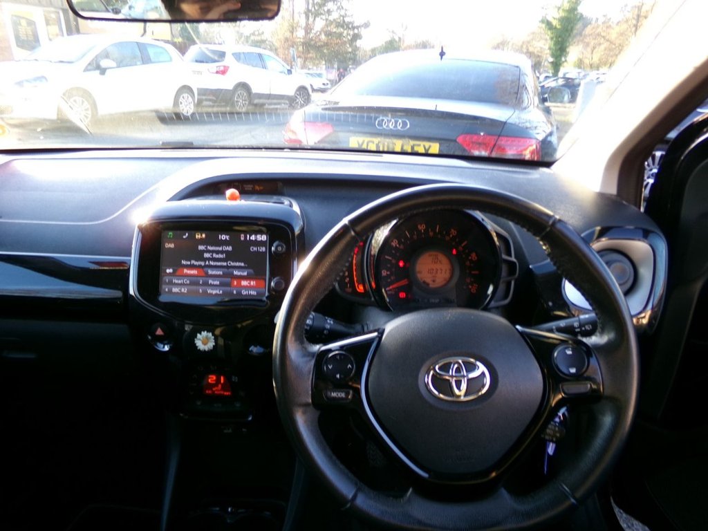 Used Toyota AYGO 2015 for sale - 76950094: Photo 19