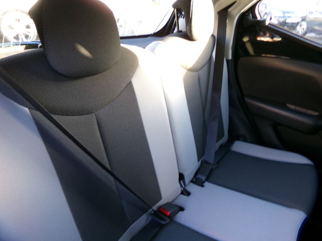 Used Toyota AYGO 2015 for sale - 76950094: Photo 21