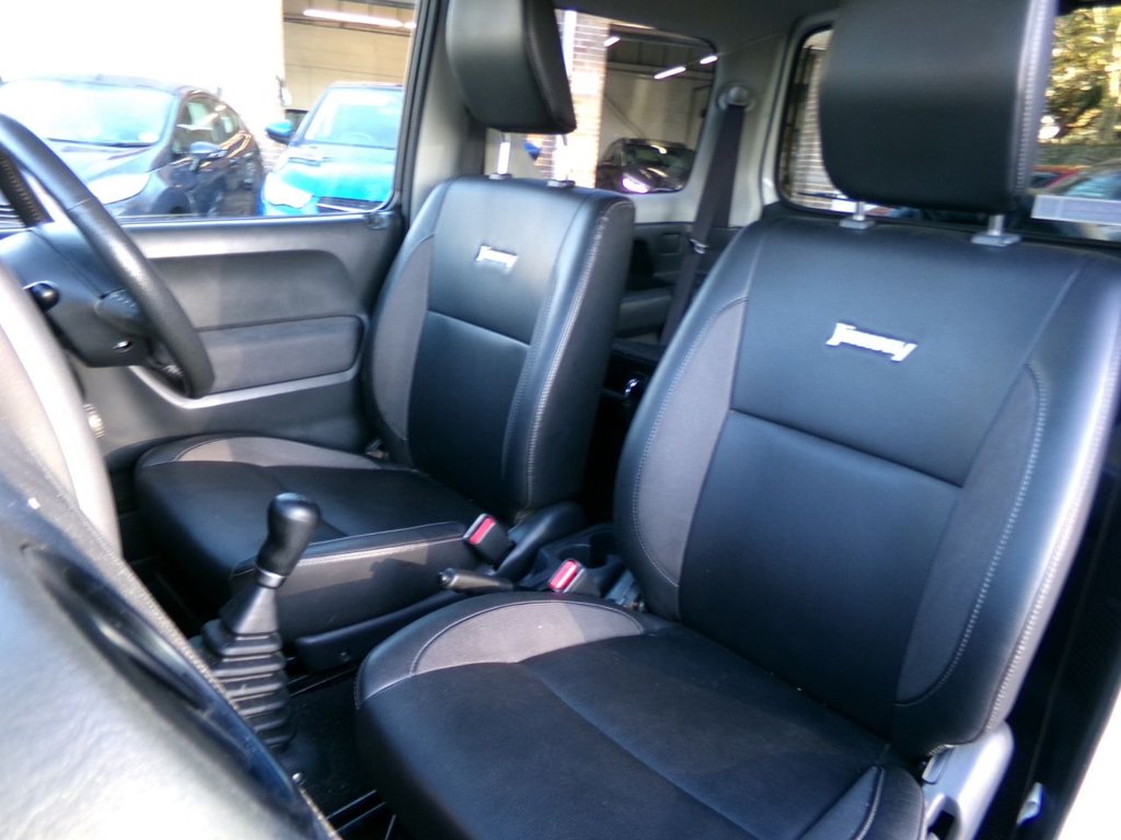 Used Suzuki Jimny 2014 for sale - 76739869: Photo 21