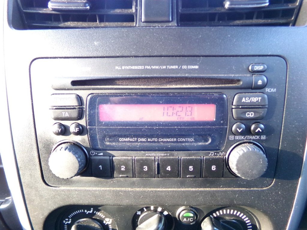 Used Suzuki Jimny 2014 for sale - 76739869: Photo 23