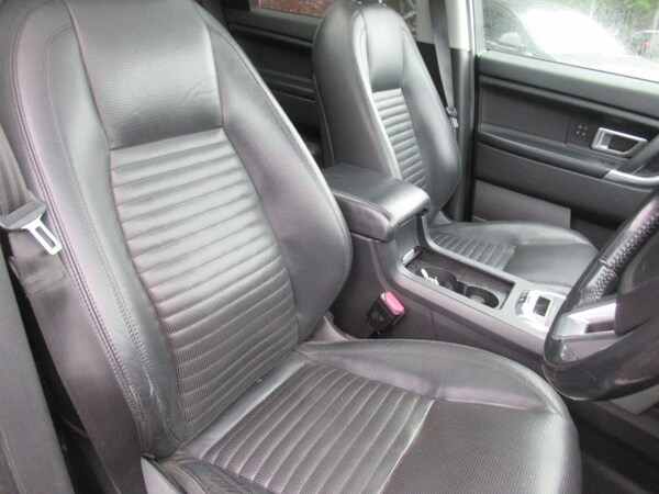 Used Land Rover Discovery Sport 2015 for sale - 75985779: Photo 37