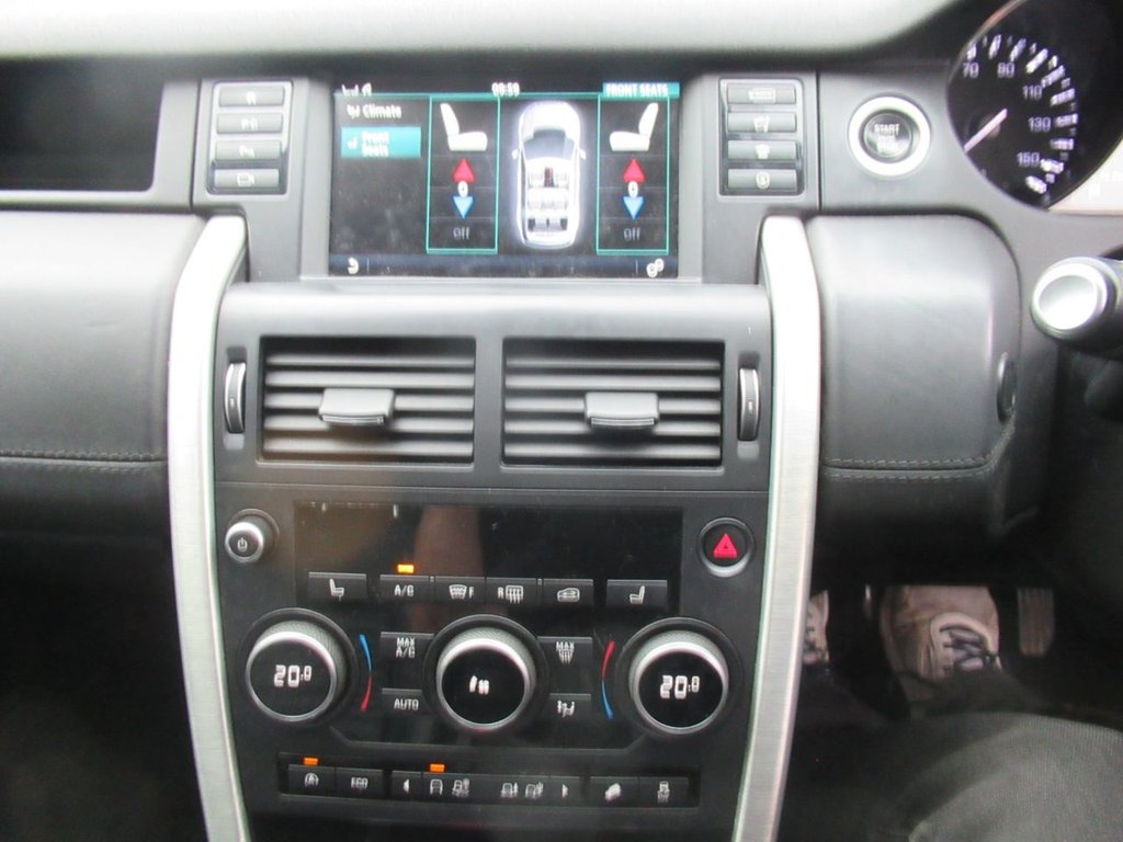 Used Land Rover Discovery Sport 2015 for sale - 75985779: Photo 43