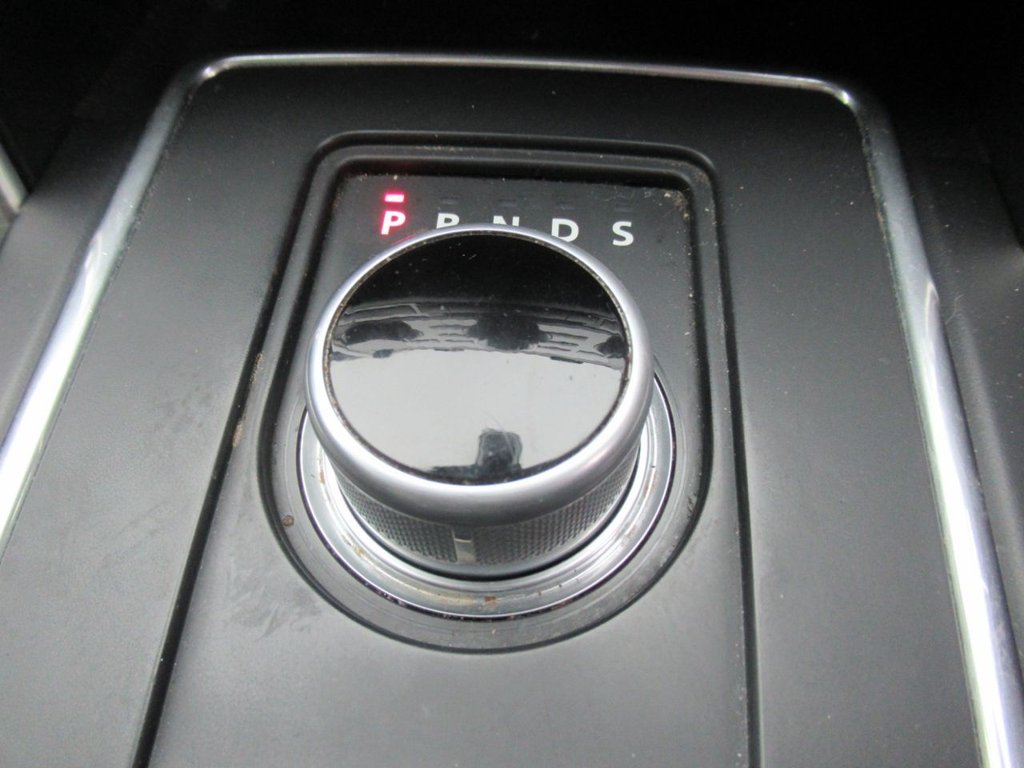 Used Land Rover Discovery Sport 2015 for sale - 75985779: Photo 44