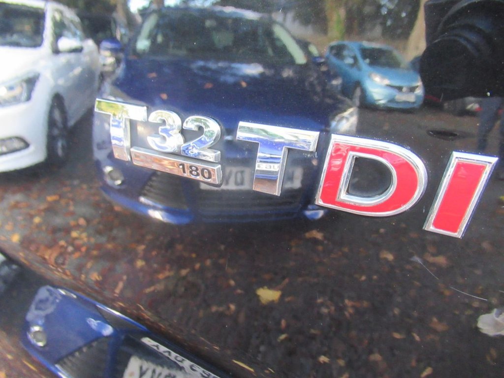 Used Volkswagen Transporter 2015 for sale - 76520427: Photo 14