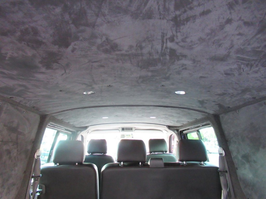 Used Volkswagen Transporter 2015 for sale - 76520427: Photo 47