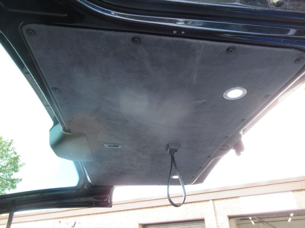 Used Volkswagen Transporter 2015 for sale - 76520427: Photo 49