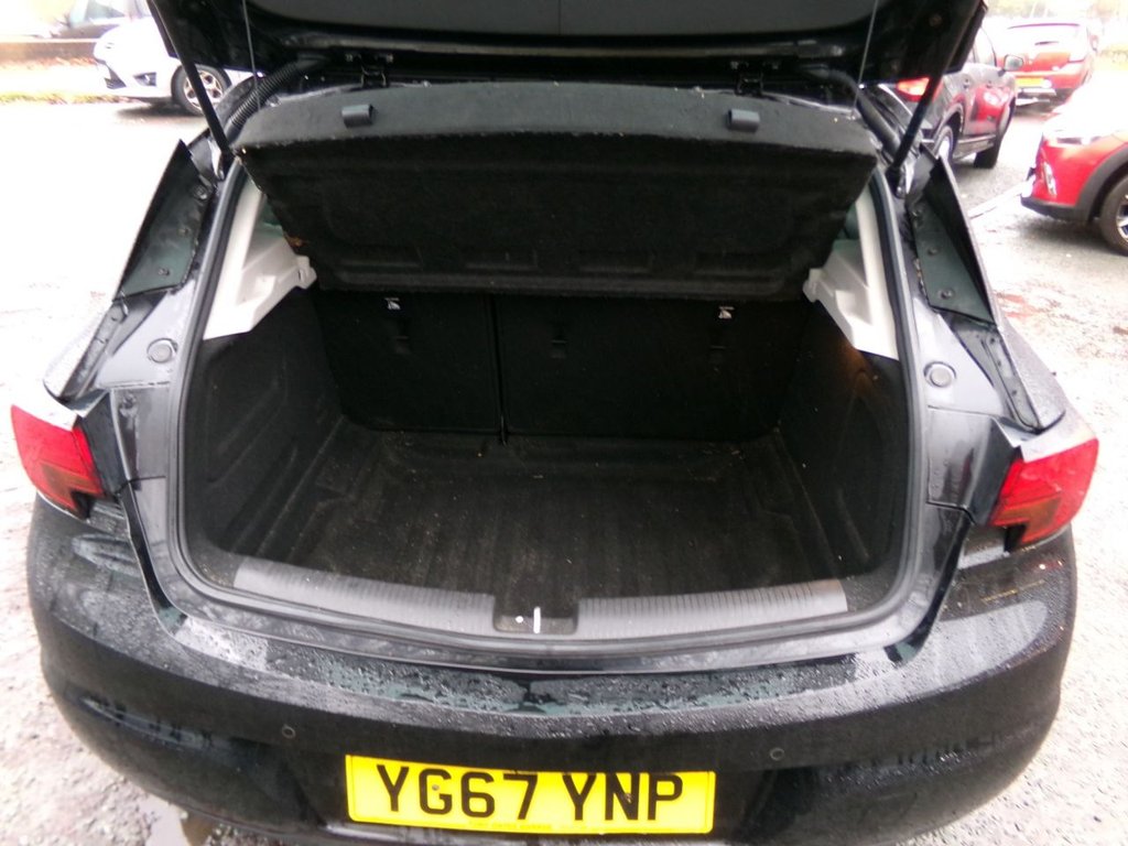 Used Vauxhall Astra 2017 for sale - 76797736: Photo 21