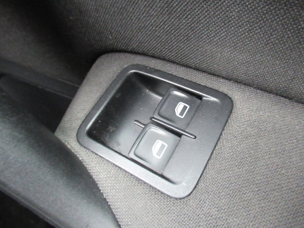 Used Volkswagen Polo 2016 for sale - 76417263: Photo 21