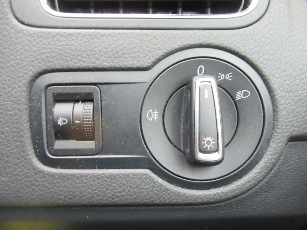 Used Volkswagen Polo 2016 for sale - 76417263: Photo 23