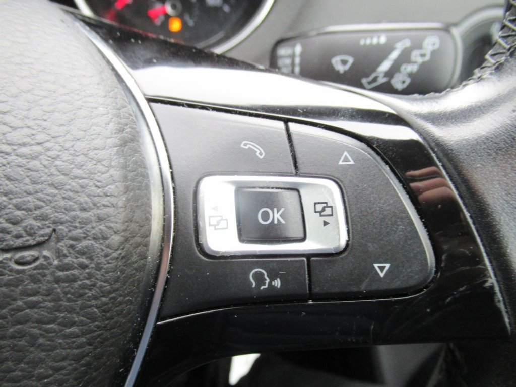 Used Volkswagen Polo 2016 for sale - 76417263: Photo 24