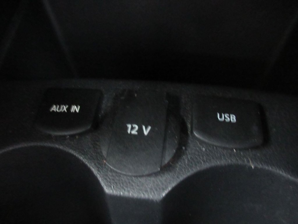 Used Volkswagen Polo 2016 for sale - 76417263: Photo 27