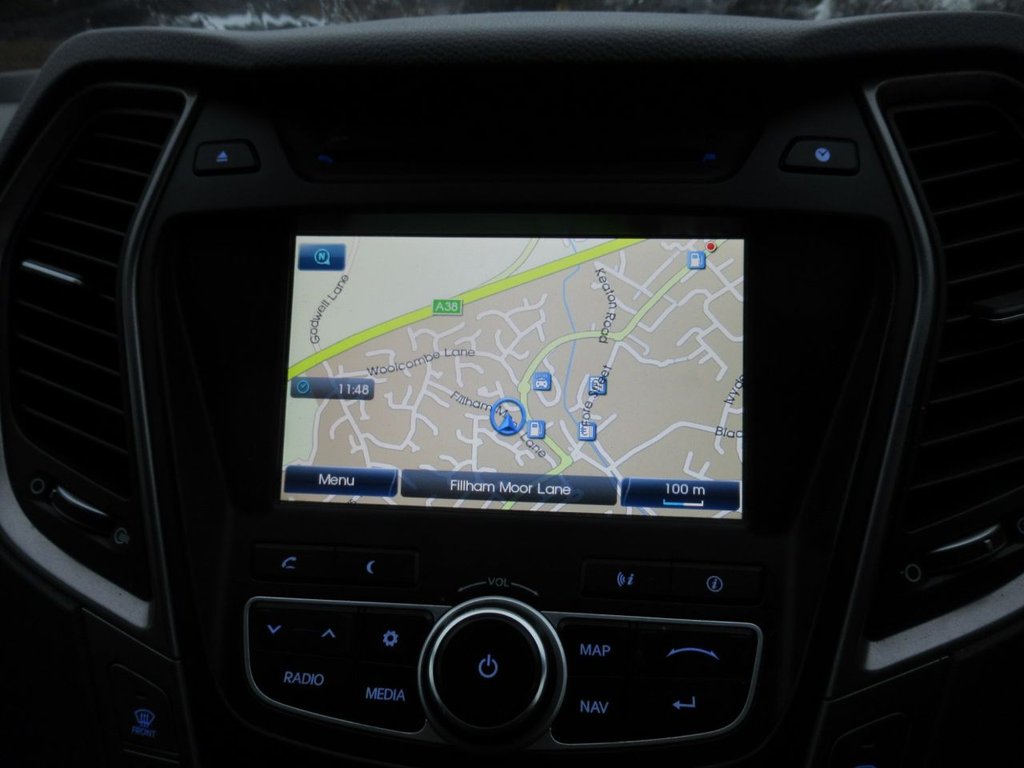 Used Hyundai Santa Fe 2015 for sale - 77007440: Photo 18