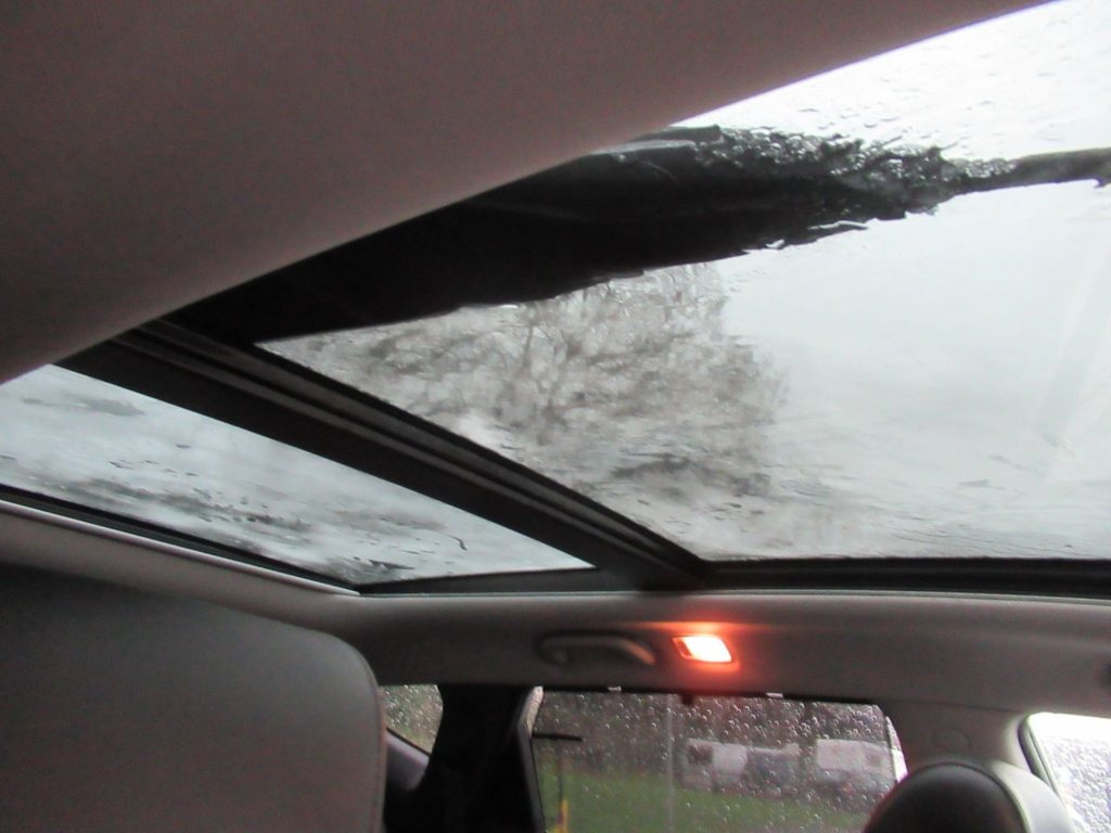 Used Hyundai Santa Fe 2015 for sale - 77007440: Photo 23