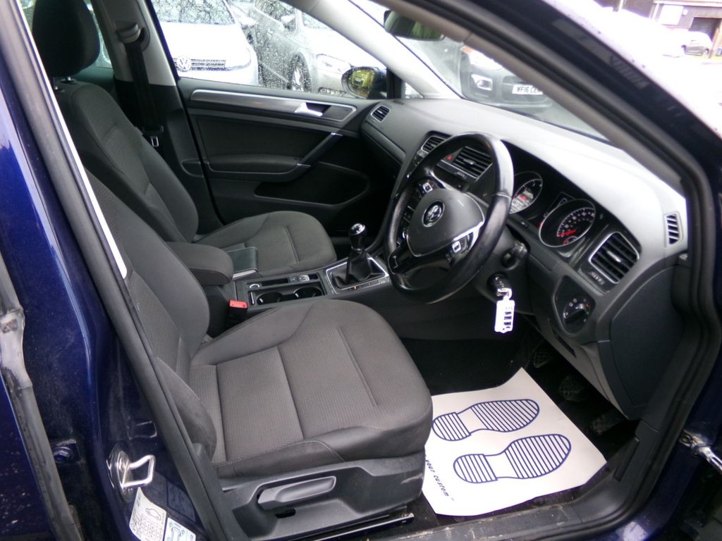 Used Volkswagen Golf 2020 for sale - 76797742: Photo 21