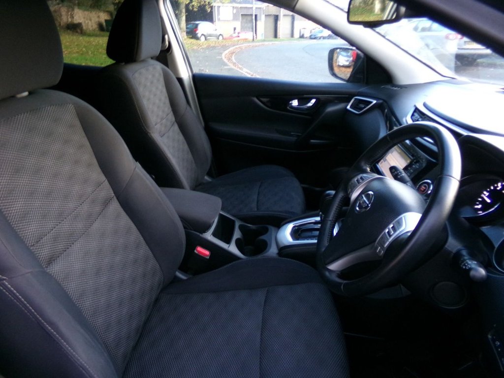 Used Nissan Qashqai 2016 for sale - 76454619: Photo 14