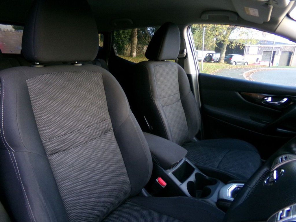 Used Nissan Qashqai 2016 for sale - 76454619: Photo 15