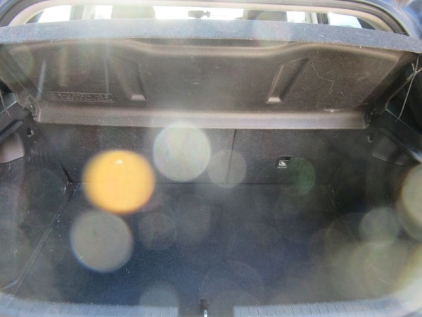 Used Hyundai i20 2015 for sale - 76210424: Photo 18