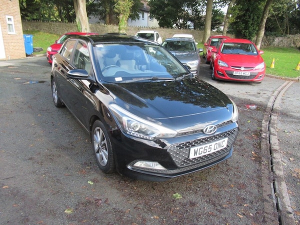 Used Hyundai i20 2015 for sale - 76210424: Photo 5