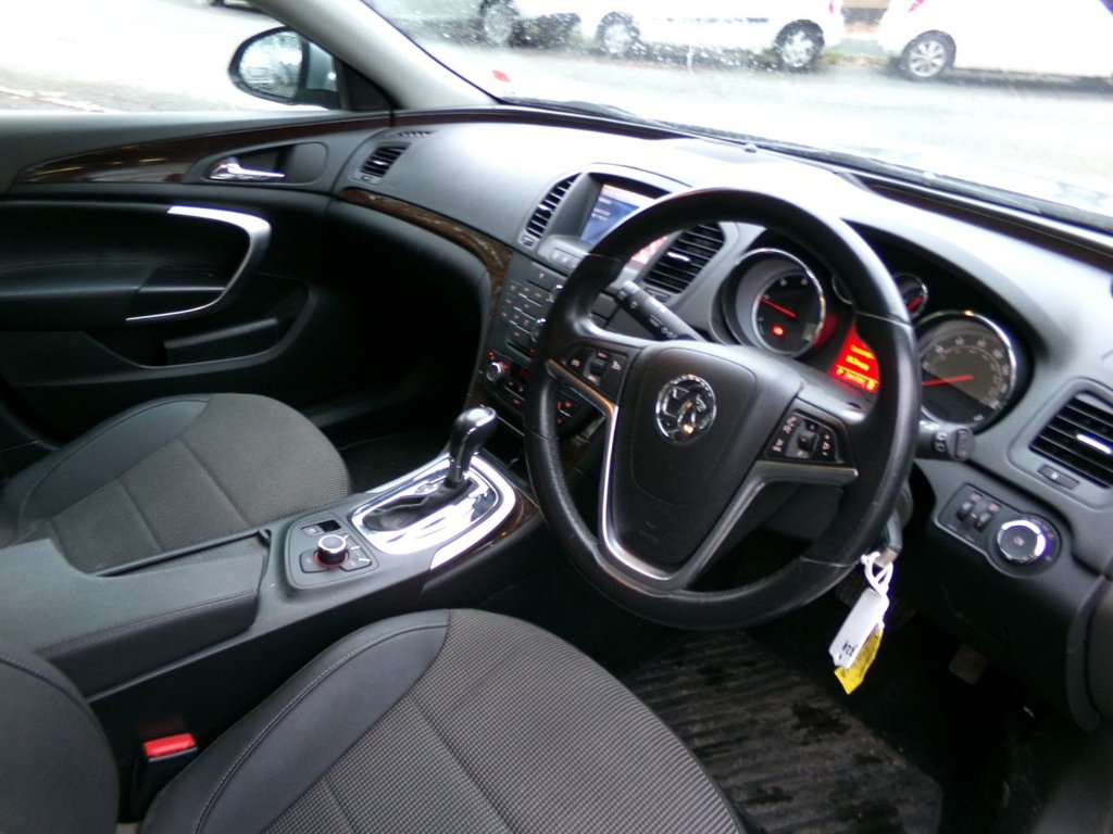 Used Vauxhall Insignia 2011 for sale - 76482219: Photo 13