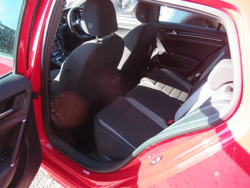 Used Volkswagen Golf 2015 for sale - 76266932: Photo 25