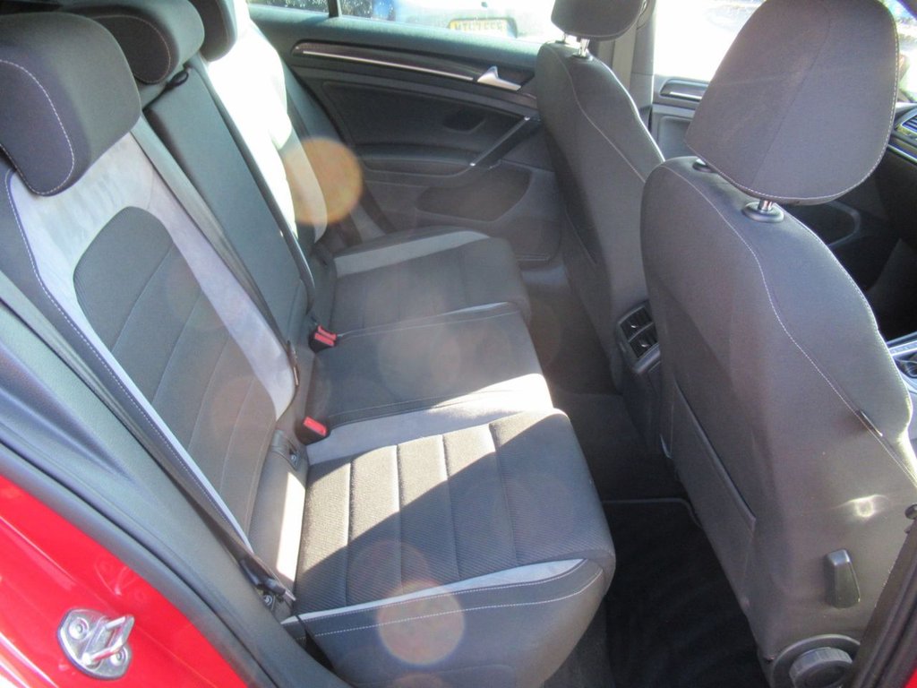 Used Volkswagen Golf 2015 for sale - 76266932: Photo 31