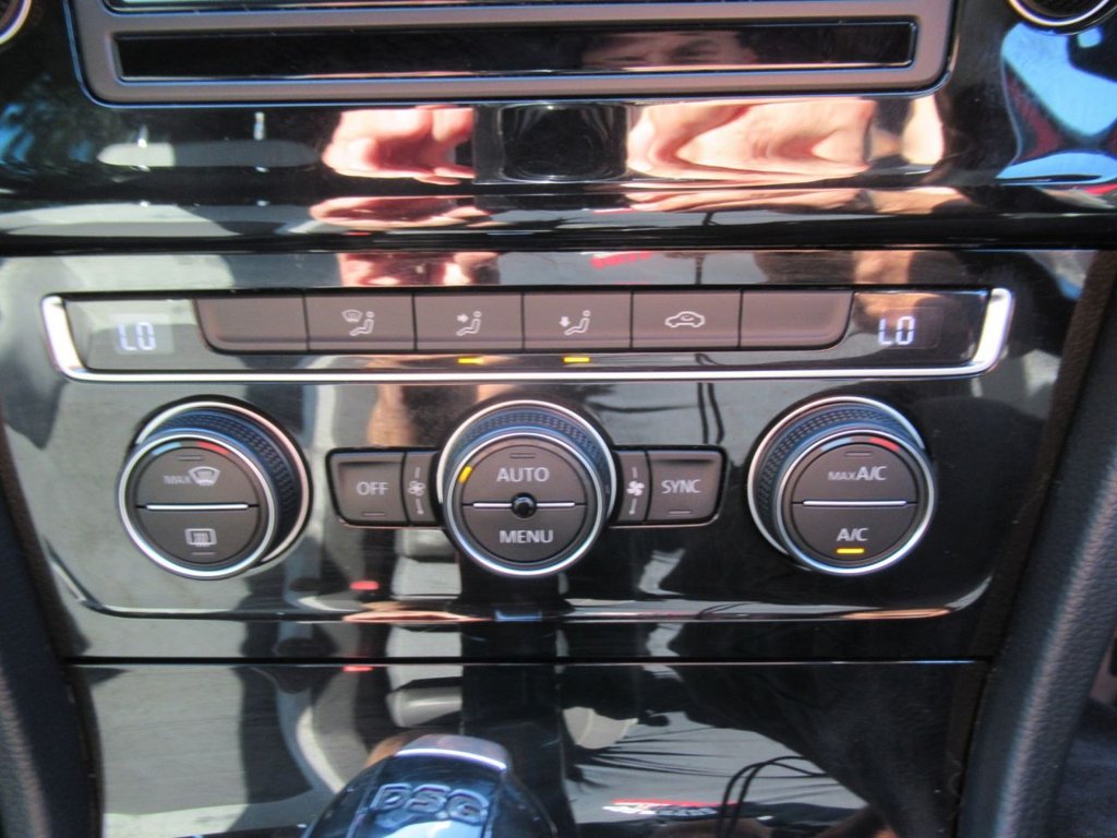 Used Volkswagen Golf 2015 for sale - 76266932: Photo 39