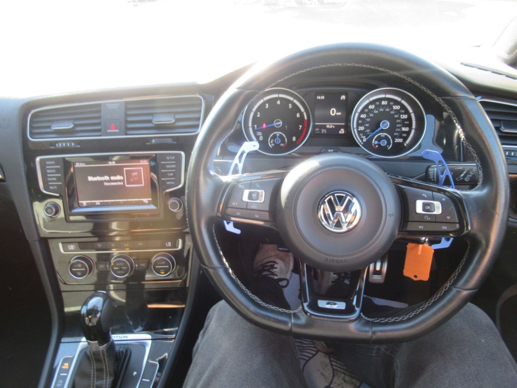 Used Volkswagen Golf 2015 for sale - 76266932: Photo 41