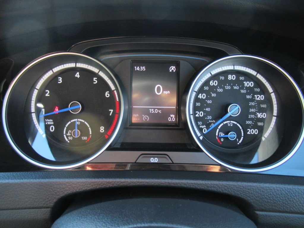 Used Volkswagen Golf 2015 for sale - 76266932: Photo 42
