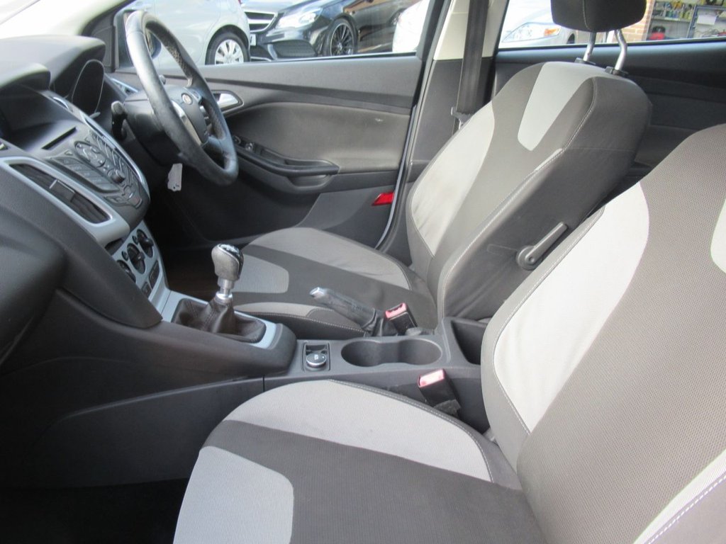 Used Ford Focus 2012 for sale - 76039860: Photo 21