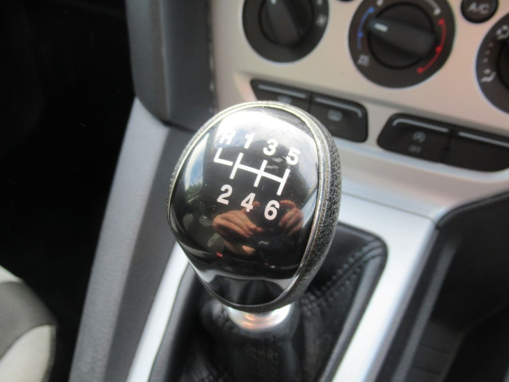 Used Ford Focus 2012 for sale - 76039860: Photo 24