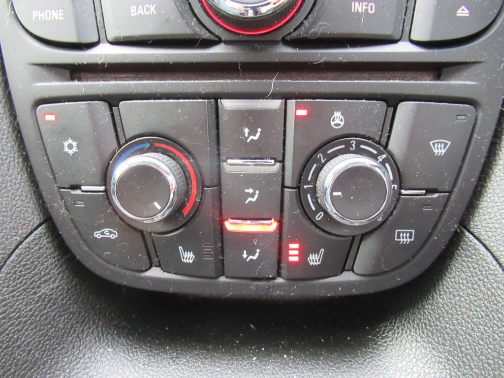 Used Vauxhall Meriva 2015 for sale - 76132520: Photo 17